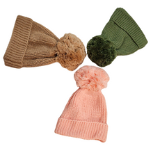 Load image into Gallery viewer, Newborn 100% Organic Cotton Knit Beanie

