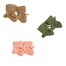 Load image into Gallery viewer, Newborn 100% Organic Cotton Knit Beanie
