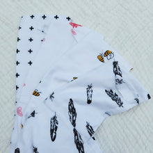 Load image into Gallery viewer, Butterfly Hooded Towel - Clearance
